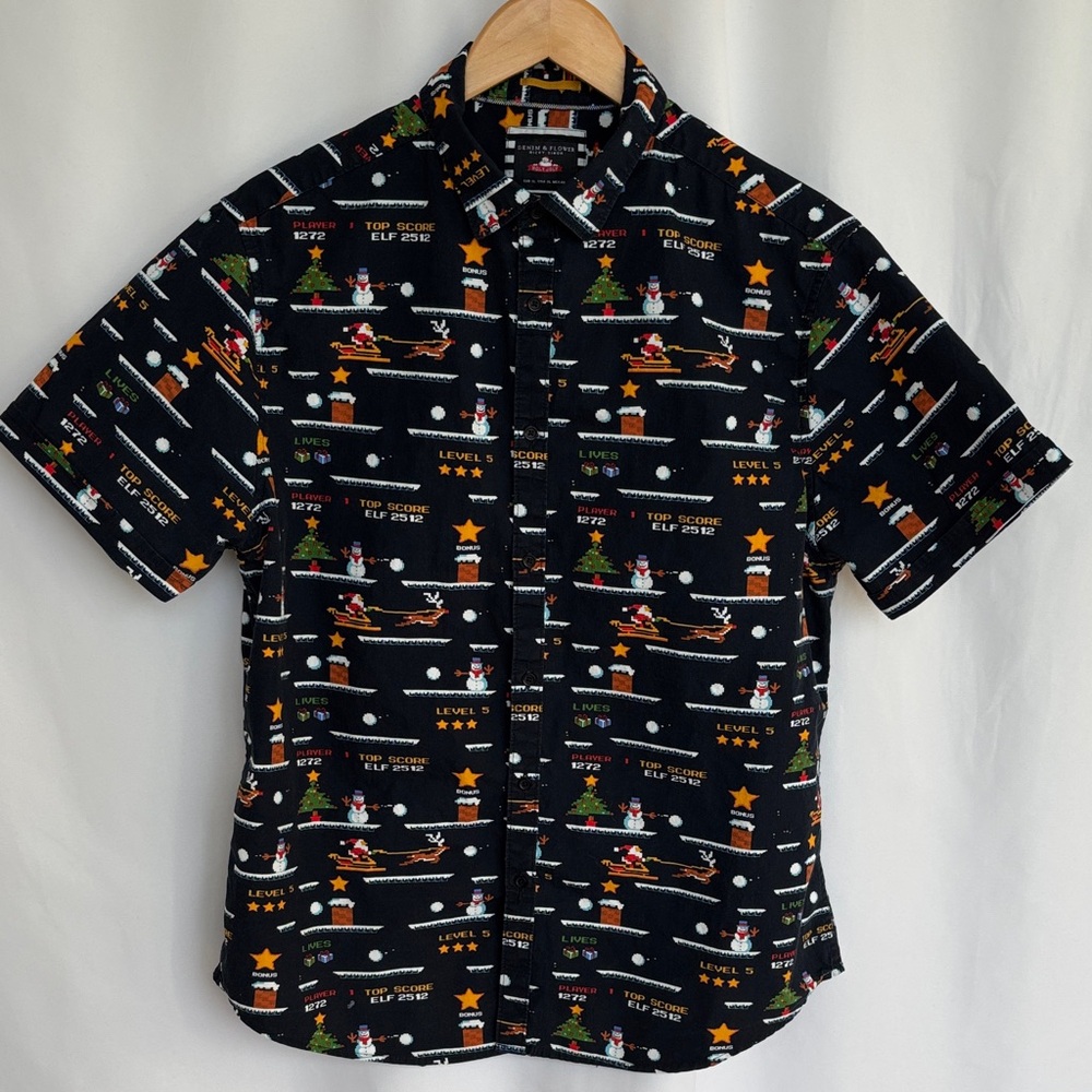 Denim & Flower Men’s Christmas 8-Bit Retro Video Game Button Shirt Size XL EUC